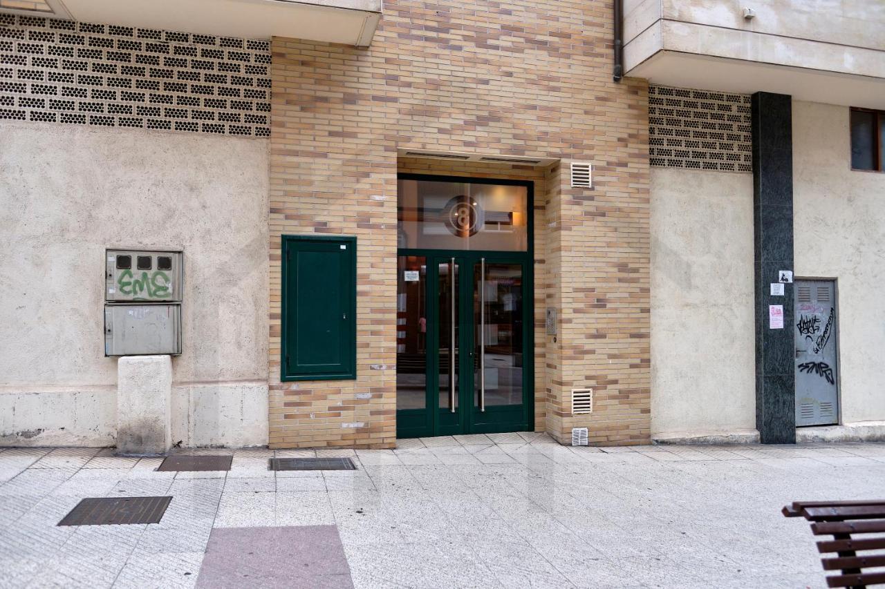 Apartamento Candelaria - Lujo A Un Paso Del Centro Oviedo Eksteriør bilde