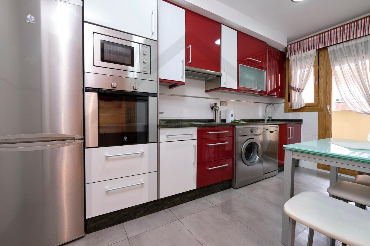 Apartamento Candelaria - Lujo A Un Paso Del Centro Oviedo Eksteriør bilde