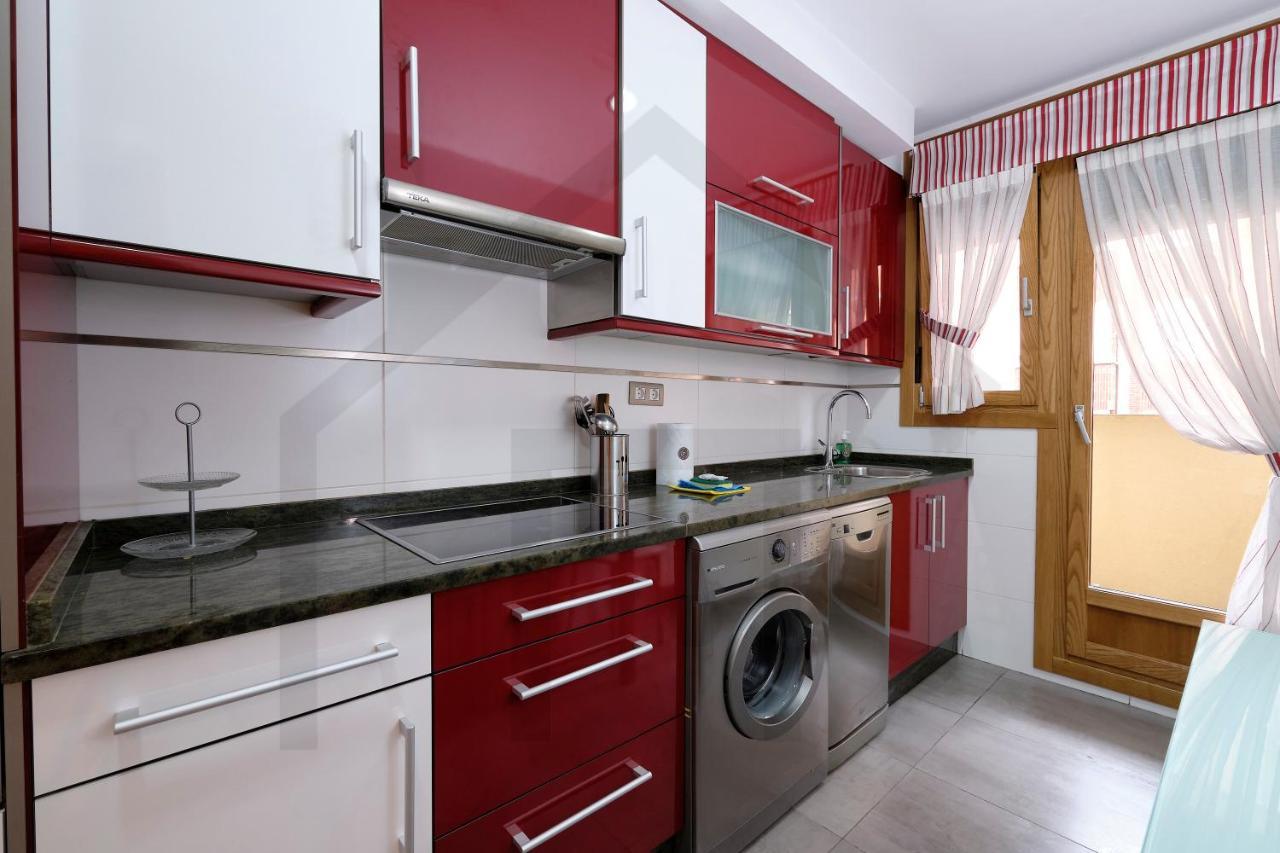 Apartamento Candelaria - Lujo A Un Paso Del Centro Oviedo Eksteriør bilde