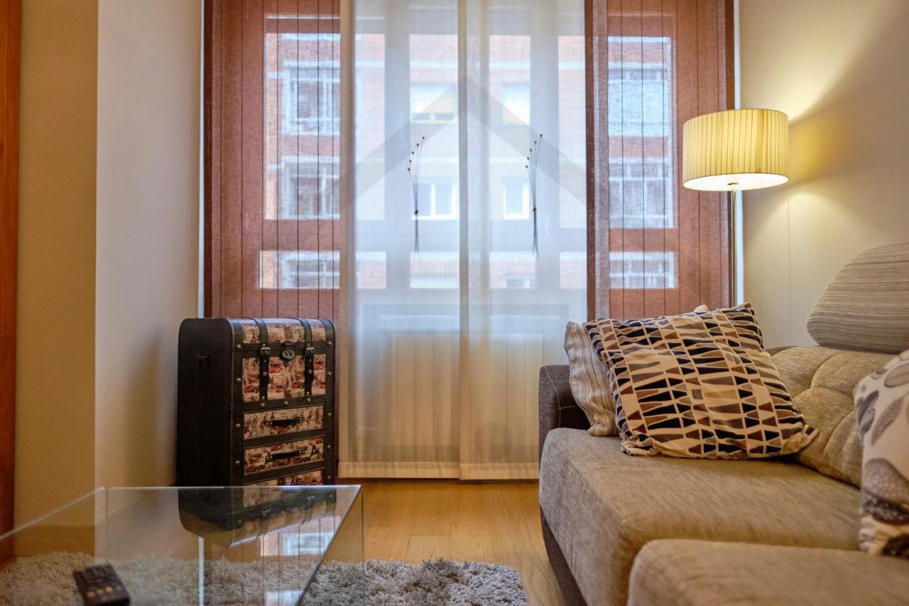 Apartamento Candelaria - Lujo A Un Paso Del Centro Oviedo Eksteriør bilde